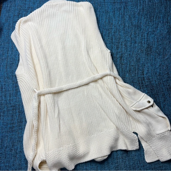 Banana Republic Heritage Collection Blanket Wrap Cardigan in Caribbean Sand - Picture 4 of 7